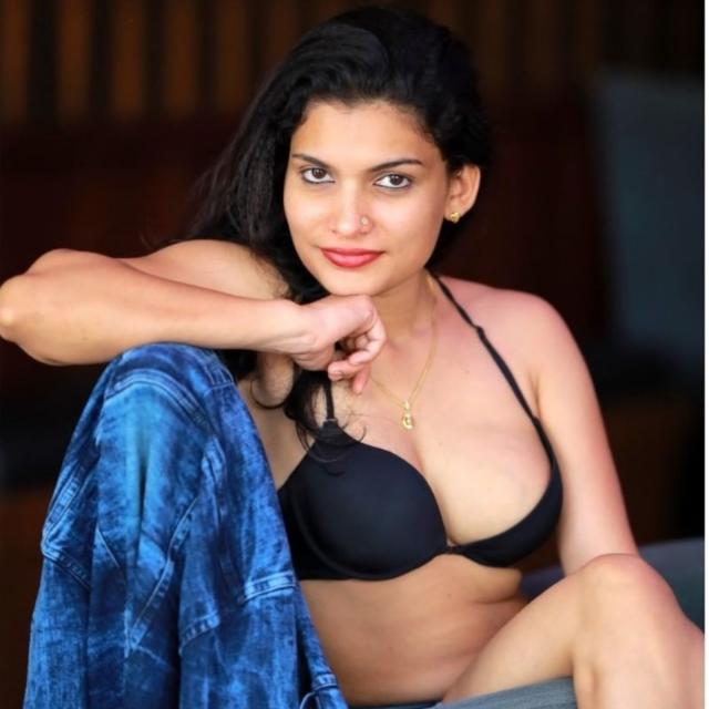 Realmeet &amp; entertain