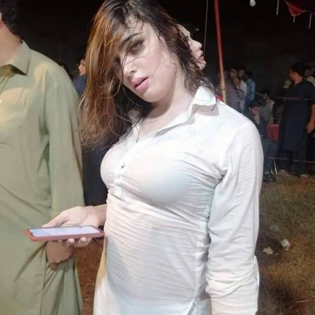 فيديوهات والصور