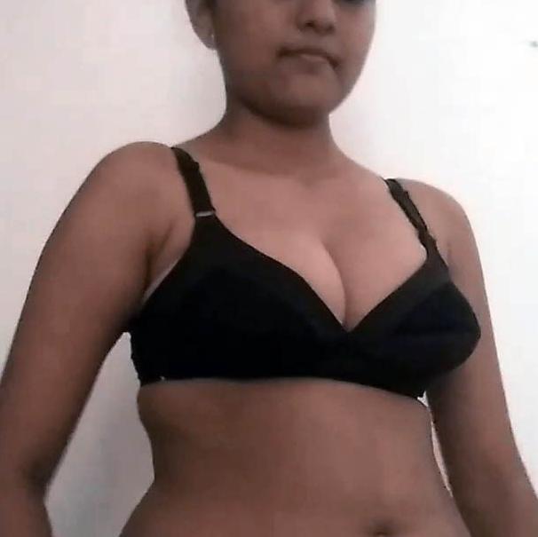 മലയാളം പെൺകുട്ടികളുടെ ഓൺലൈൻ സേവനങ്ങൾ 