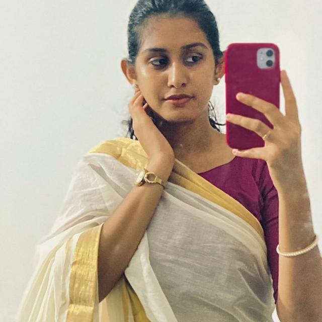 പാലും പഴവും?