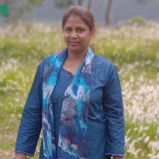 Abhilasha ki chikni bur