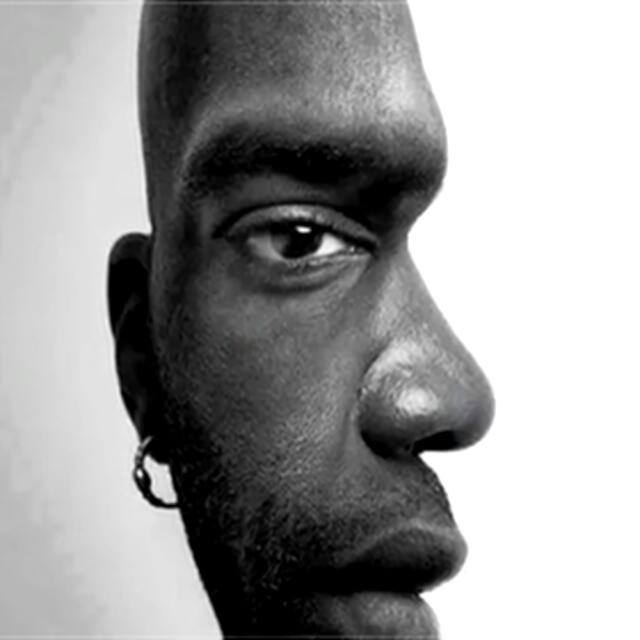 Plots &amp; flats brokar