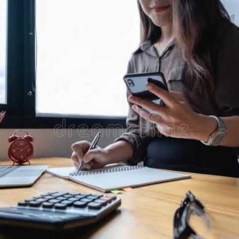 Haniya's beauty shop ????