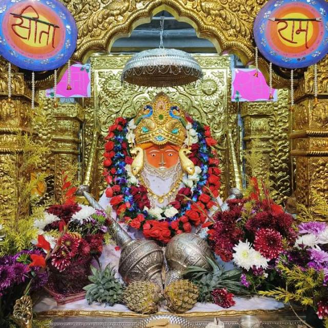 ?बागेश्वर धाम मित्र मंडल बैरागढ़ (भोपाल)