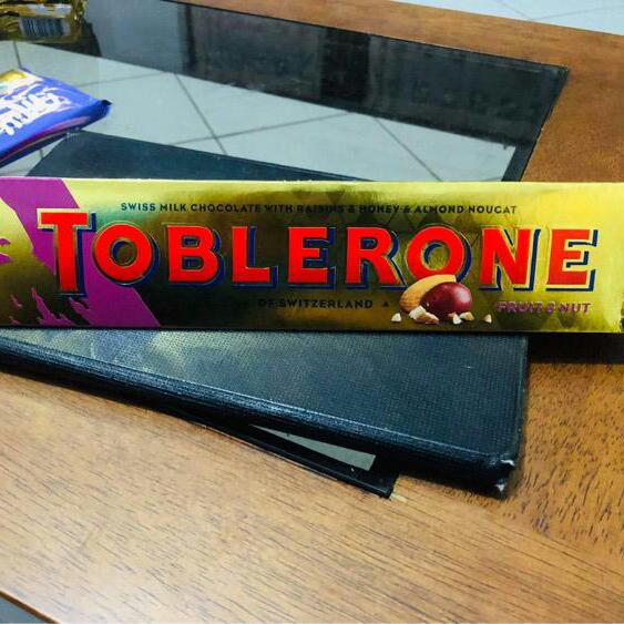 ?Verma cøllectiøn 12 ?