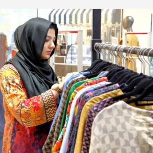 Online clothes sale purchase 