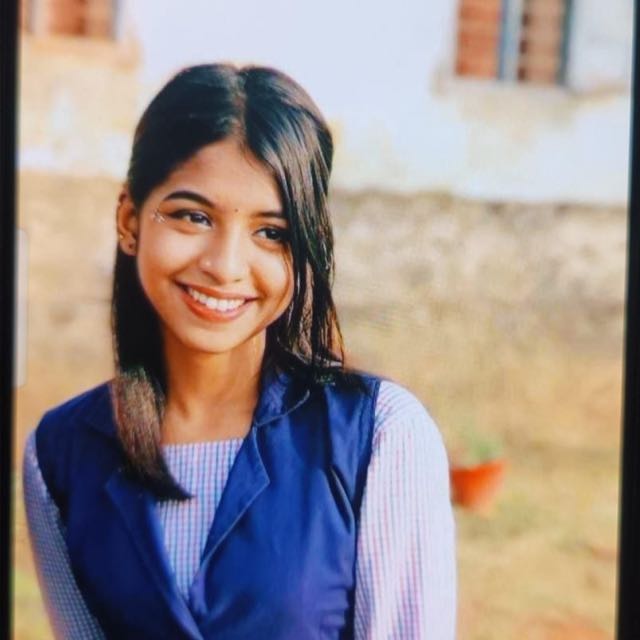 ചേച്ചിയുടെ കുൽസിത പ്രേവർത്തി ??