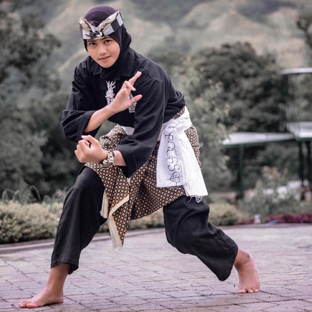 ꧁ঔৣ❦??????❦ঔৣ꧂