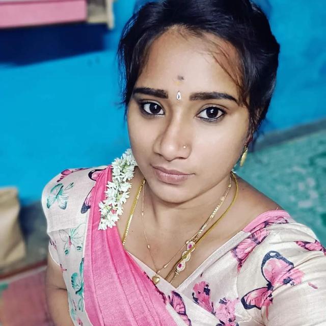 Anni wife Chitti photo 💋