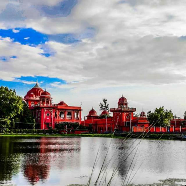 🏘️कभी तो आओ हवेली पर🏫