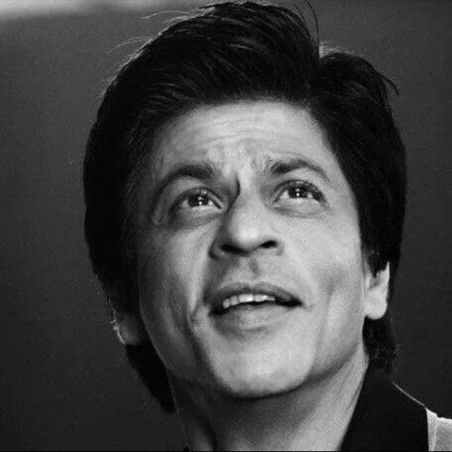 SRK Forever 👑👑👑👑