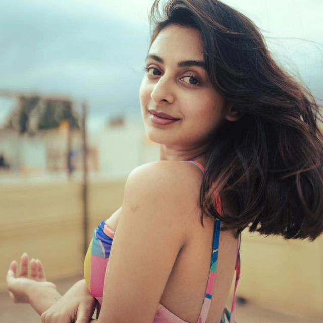 ?കമലോകം ?