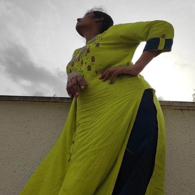 خاندان کی عورتوں کو طوائف بنا دیا جائے۔