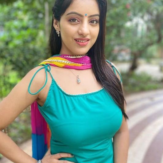 മധുര മുട്ടായി??????