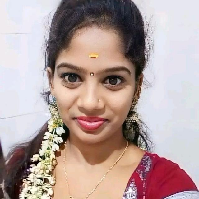 சேலம் மாவட்டத்தில் நான் குஞ்சு சப்பி தரேன் வங்க டா