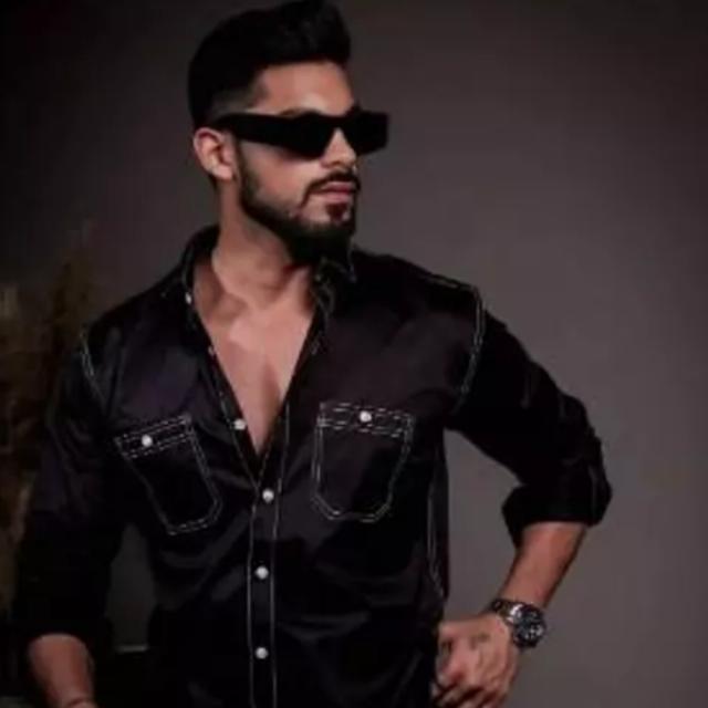 ✨ ᴠᴇʟᴀɴ ? ᴍᴇɴ'ꜱ ᴡᴇᴀʀ