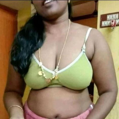 தமிழ் அத்தை 🥵