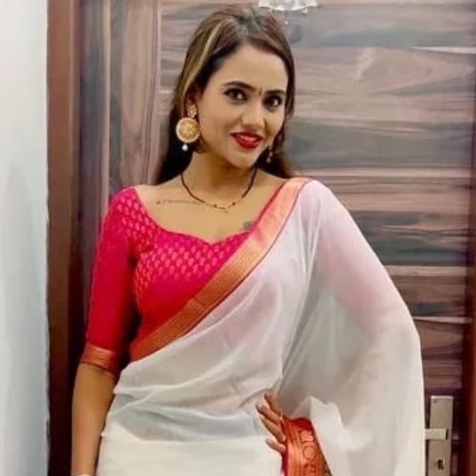 മുന്തിരിവള്ളികൾ ??