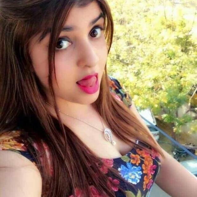 गांव की लड़की