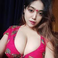 சூடான தமிழ் பெண் சேவை ??