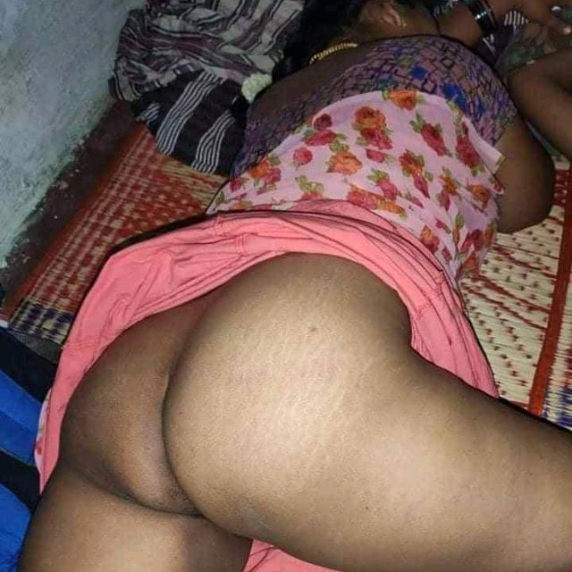 அம்மா அக்கா குன்டி