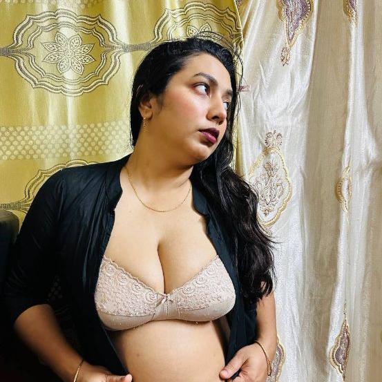 Monika50full open video