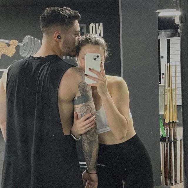 ғ ᴇ ᴇ ʟ ɪ ɴ ɢ s  ??