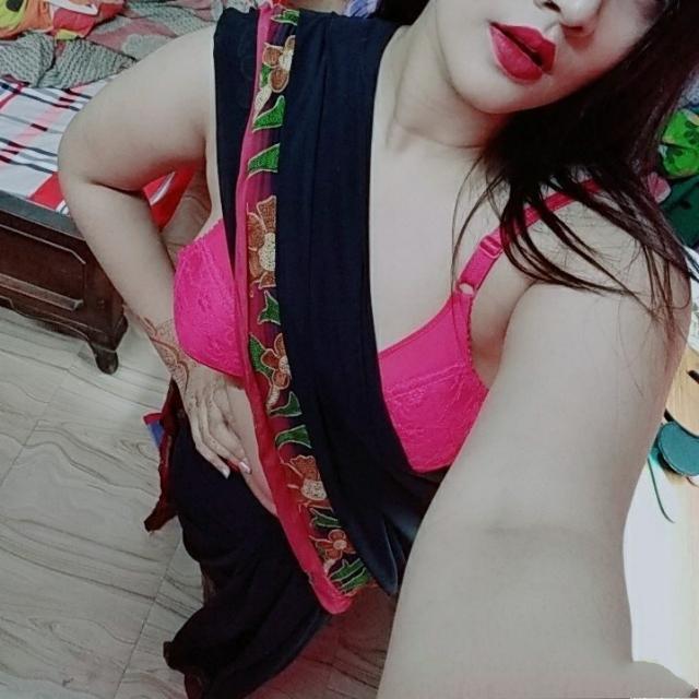 Pooja Sharma full open video available