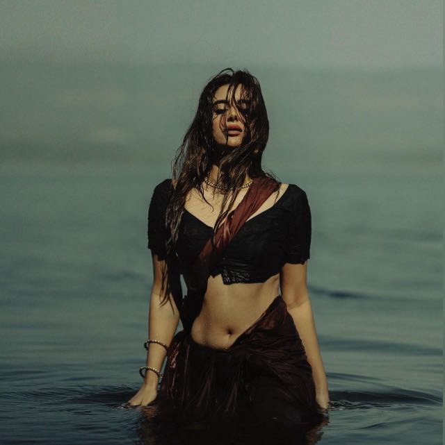 വെടിച്ചി കിളി ??