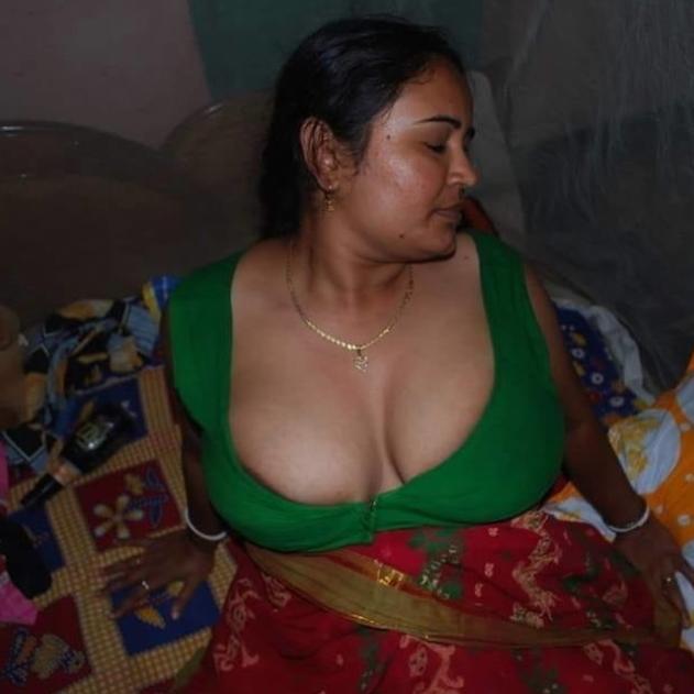 വീട്ടിലെ വേശി ?