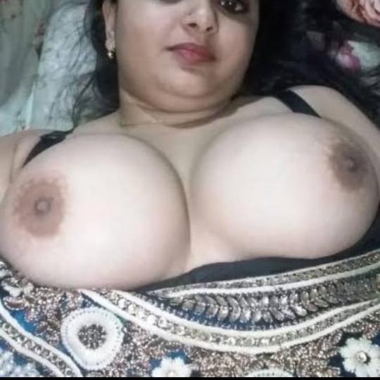 நிர்வாண VC சேவை விரல்