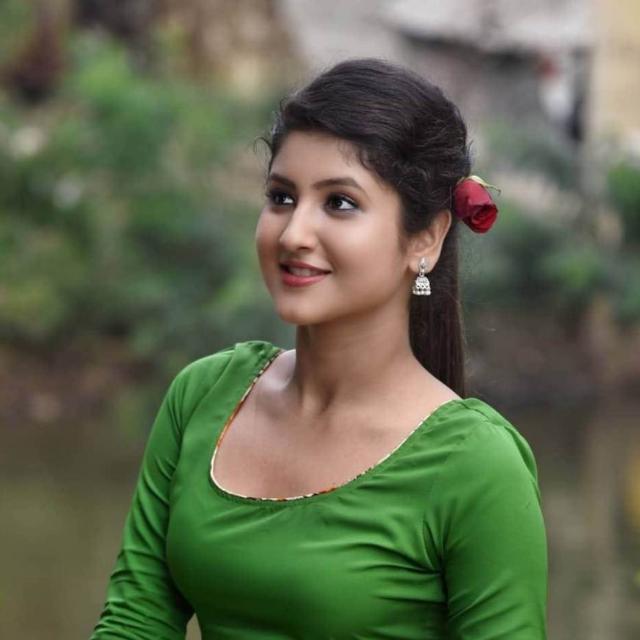 ഹാപ്പി ഫ്രണ്ട്സ്?