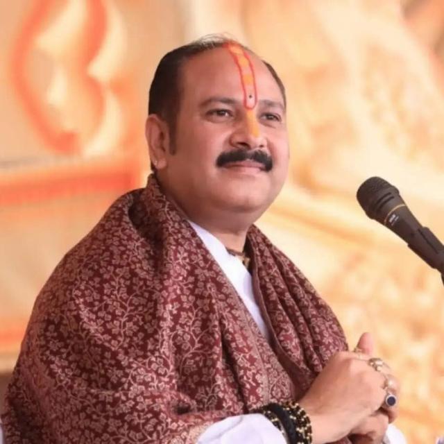 पं. प्रदीप मिश्रा सीहोर वाले ॐ 🙏